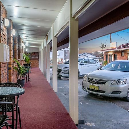 Port Macquarie Motel Exterior photo
